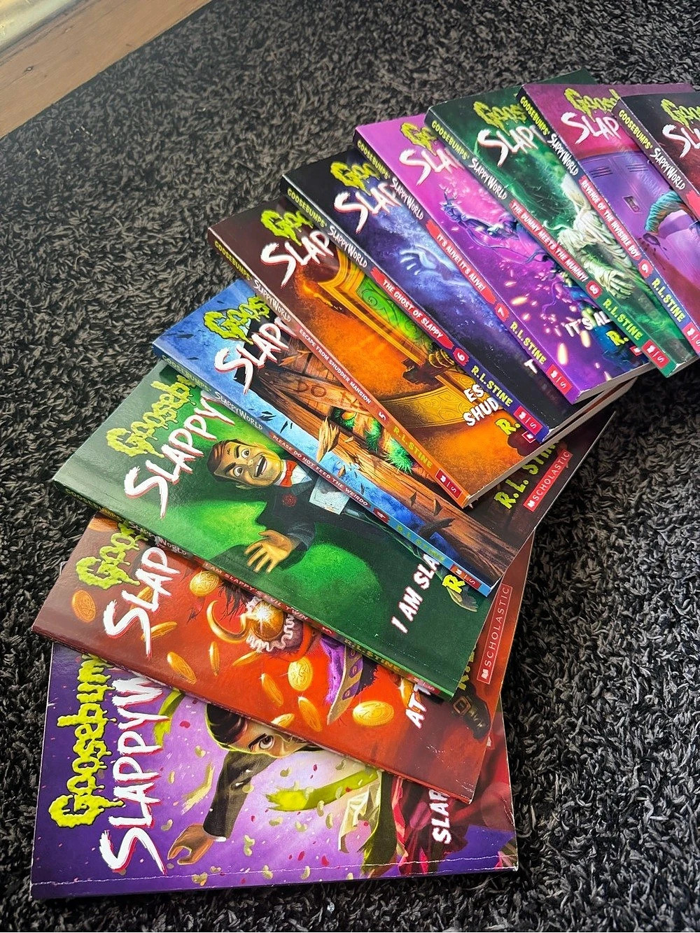 Goosebumps SlappyWorld Paperback Book series 1-10
